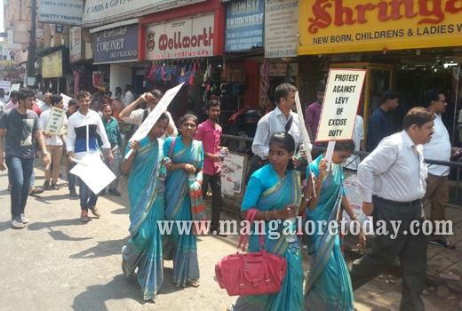 Jewellers take out protest 1
